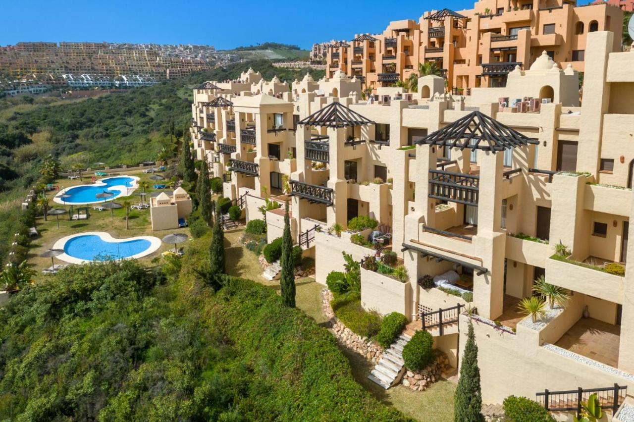 Ferienwohnung 15 First Line Penthouse With Wonderful Seaview Near Duquesa Golf Manilva Andalucia Exterior foto